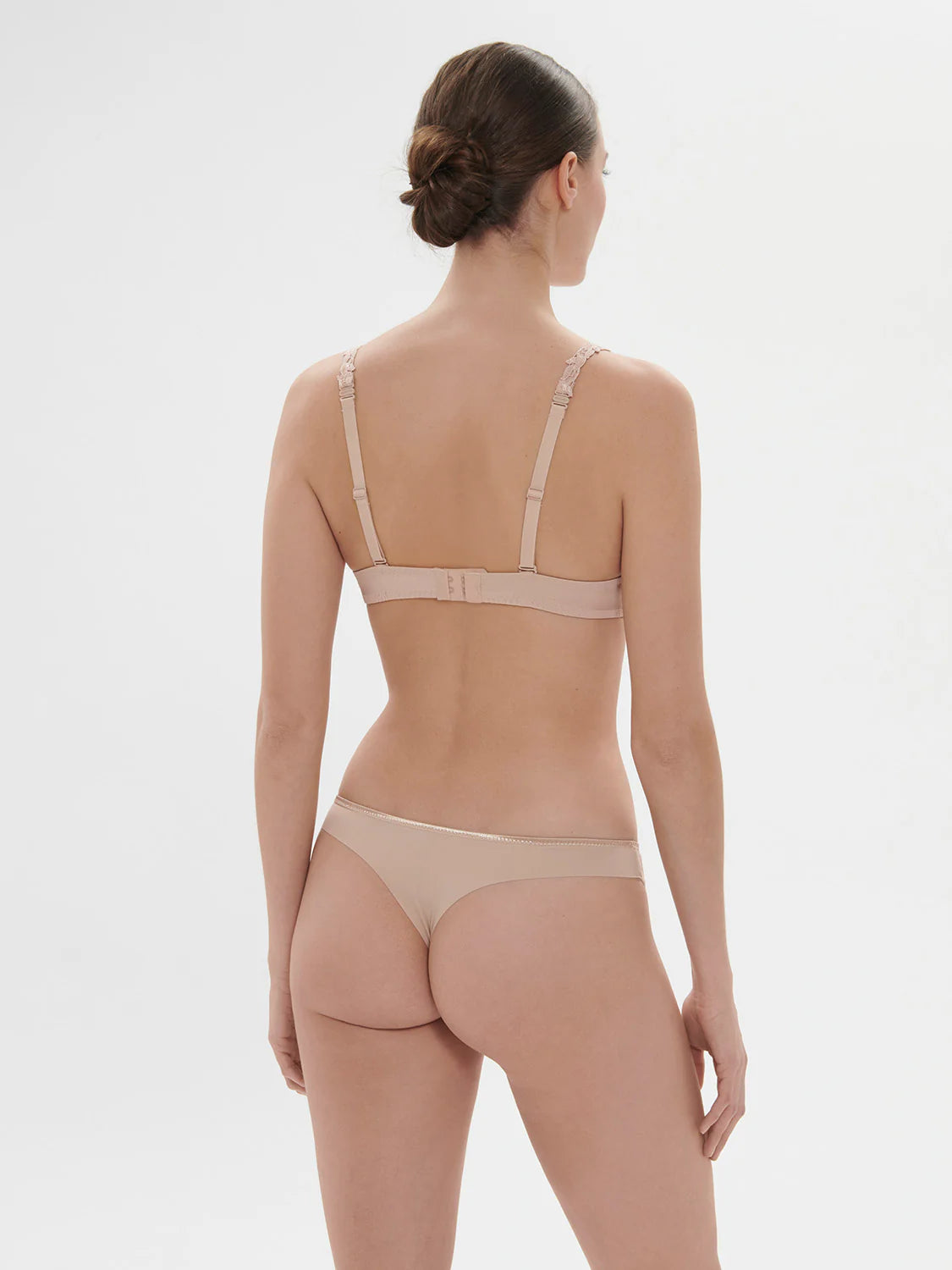 ANDORA 3D Spacer Plunge Bra