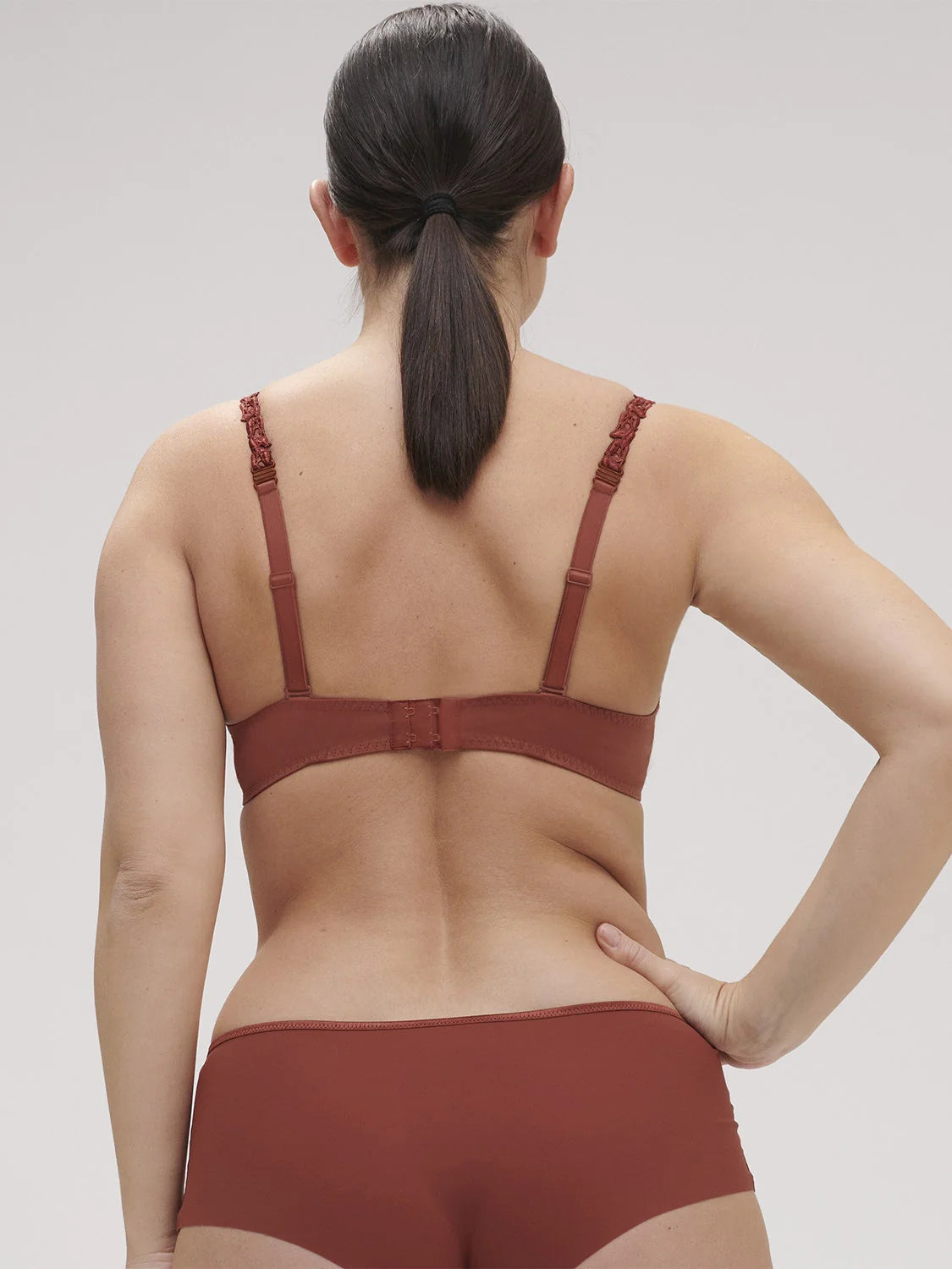 ANDORA 3D Spacer Plunge Bra