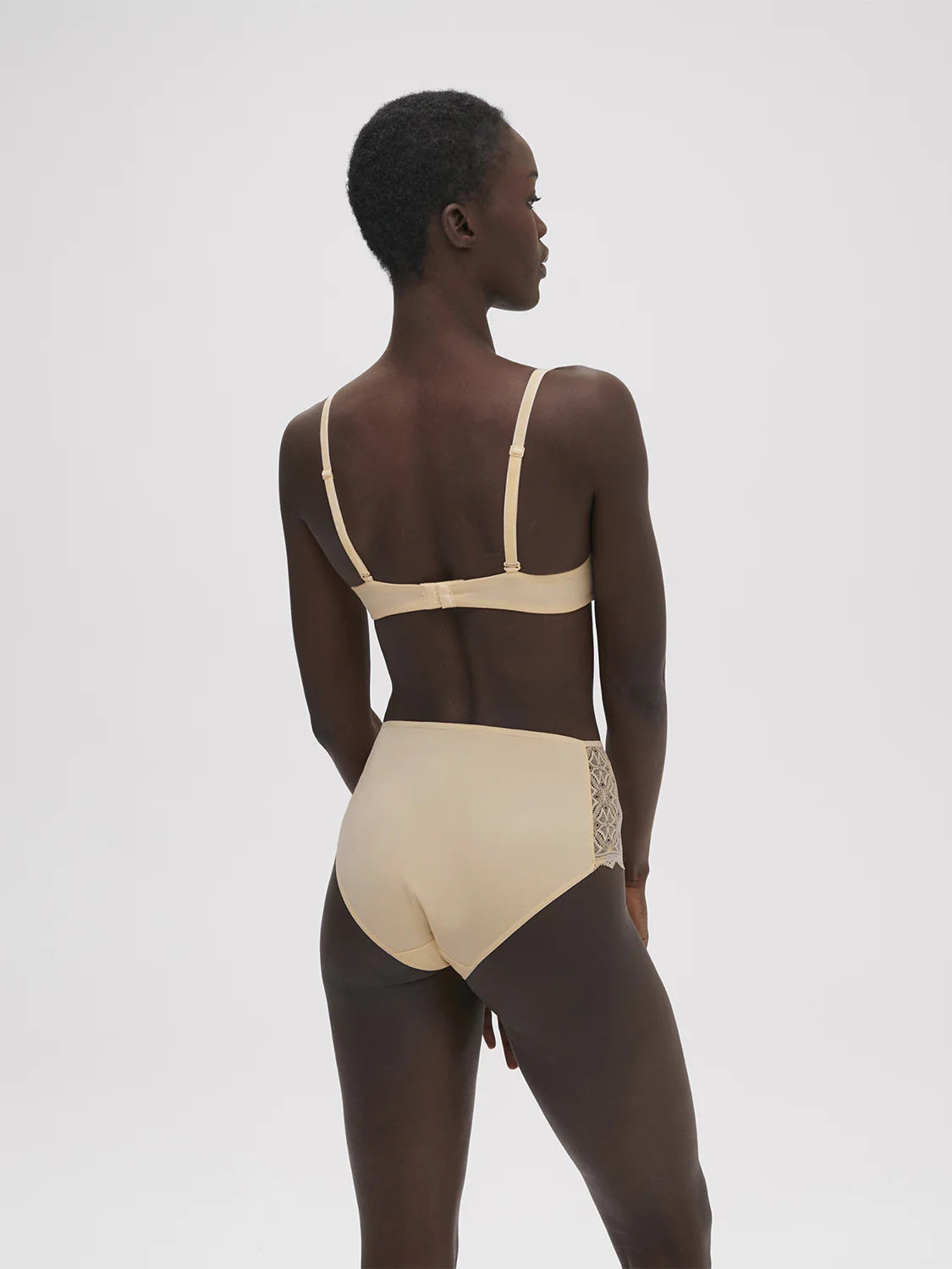 Escale Wireless Triangle Bralette