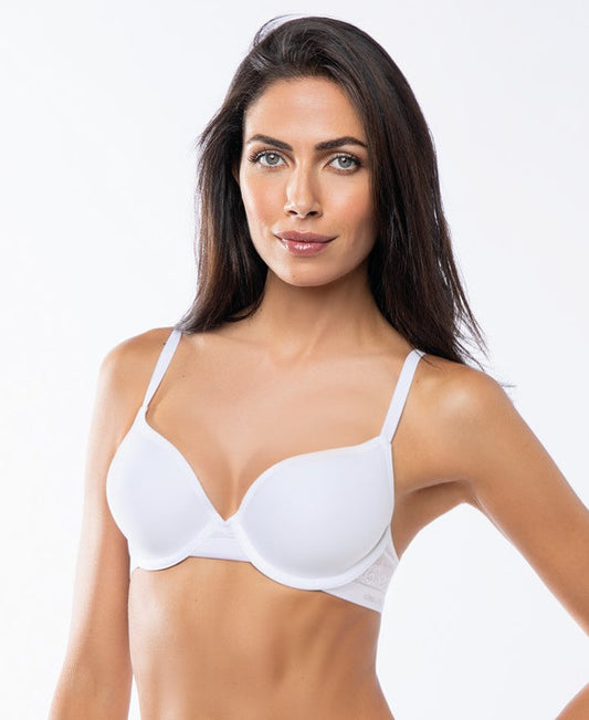 This underwire spacer cup bra from SIéLEI Italy's Flower line ensures optimal support and comfort.