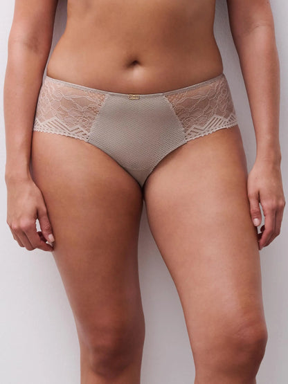 ORIGINS Lace Shorty