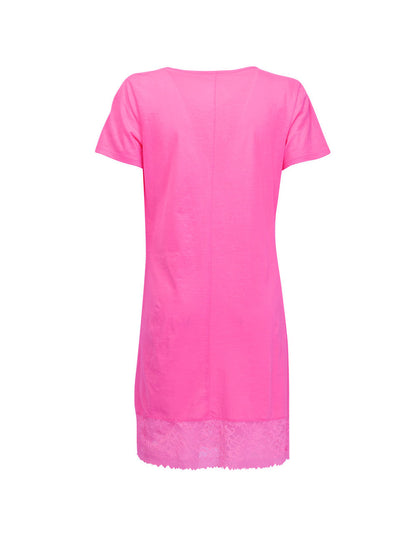 Verdissima's short-sleeved nightgown features a macro-flower motif lace insert for a modern, yet refined design. 