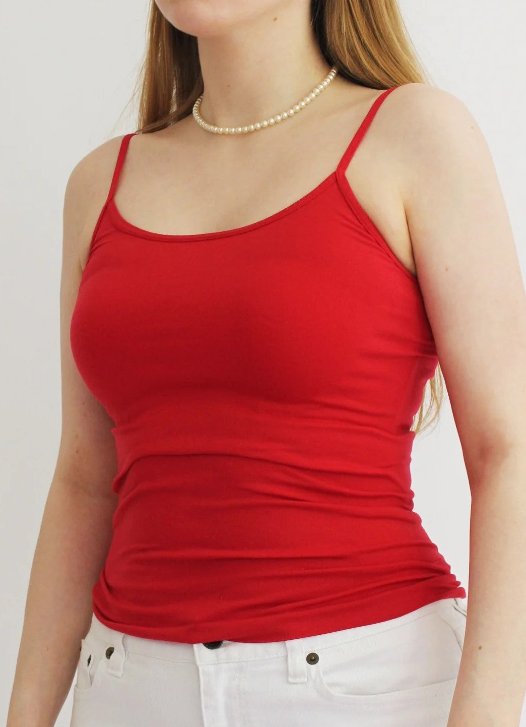 The Makò Cotton line by Emmebivi from Italy features this lightweight top, composed of a premium extra-long staple cotton variety of Egyptian origin.